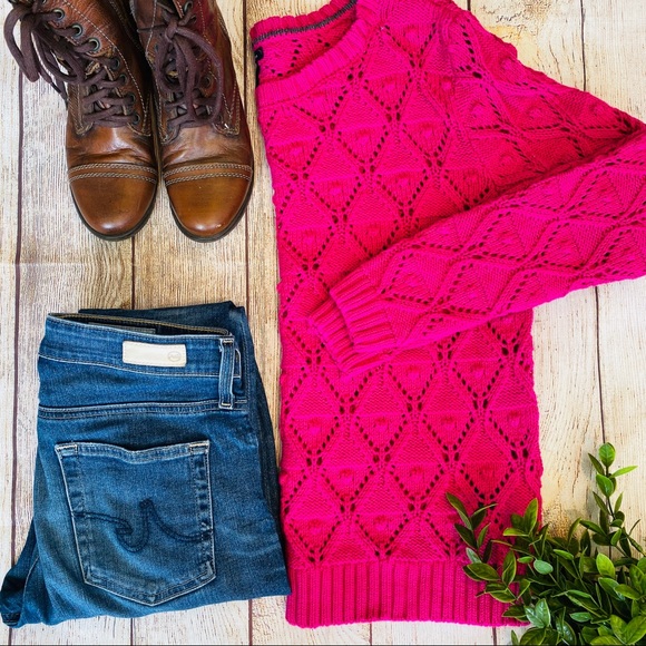 Tommy Hilfiger Sweaters - Tommy Hilfiger Boxy Berry Knit Crew Neck Sweater